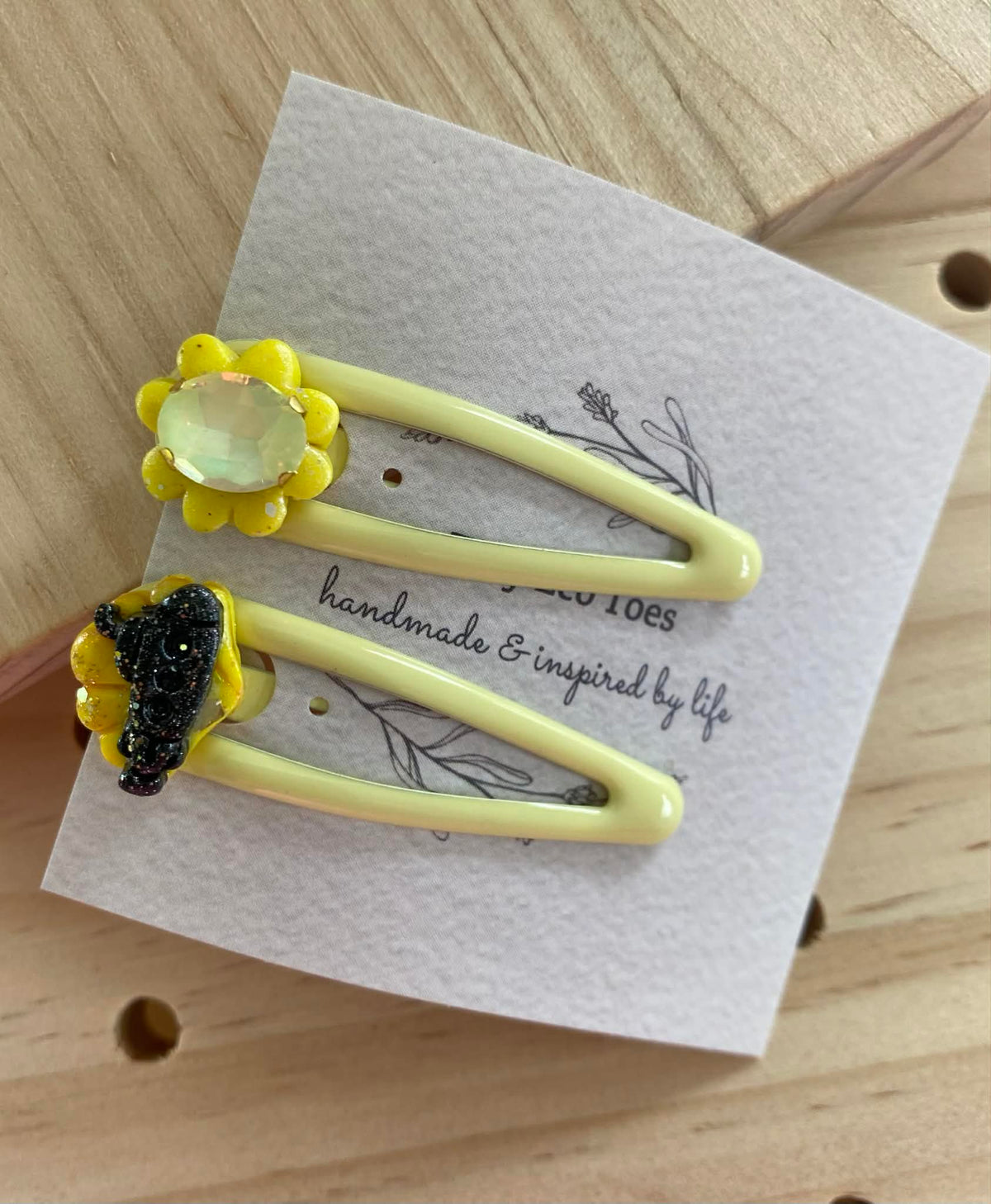 Submarine Hairclip Set