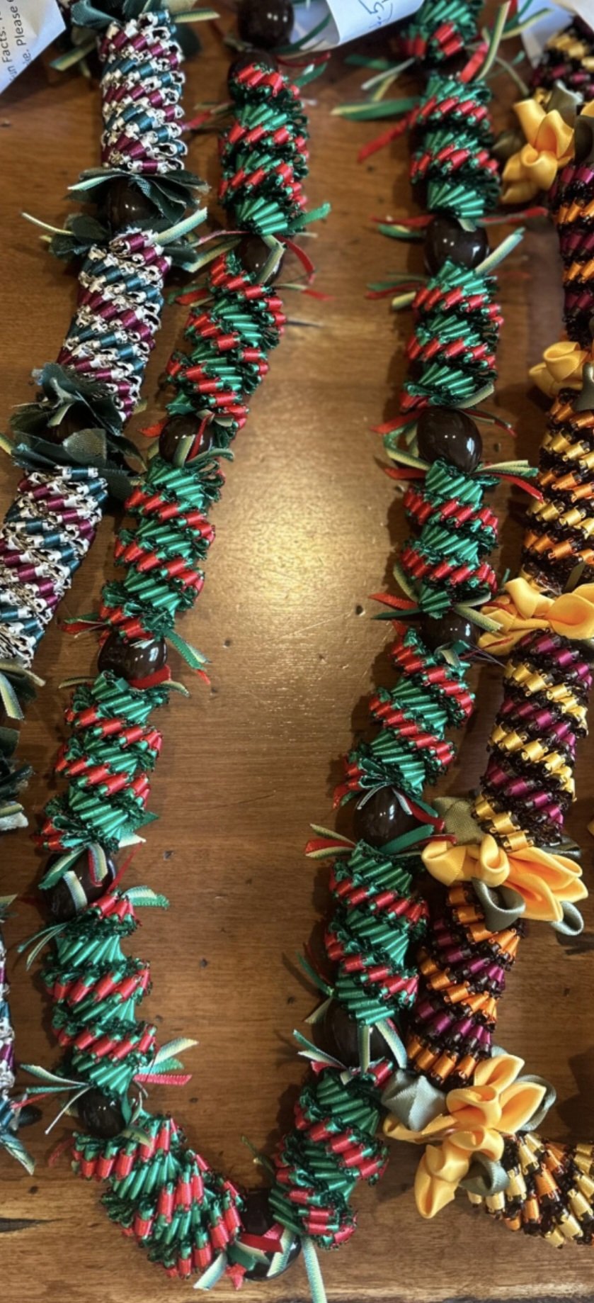Medium Handmade Ribbon Lei