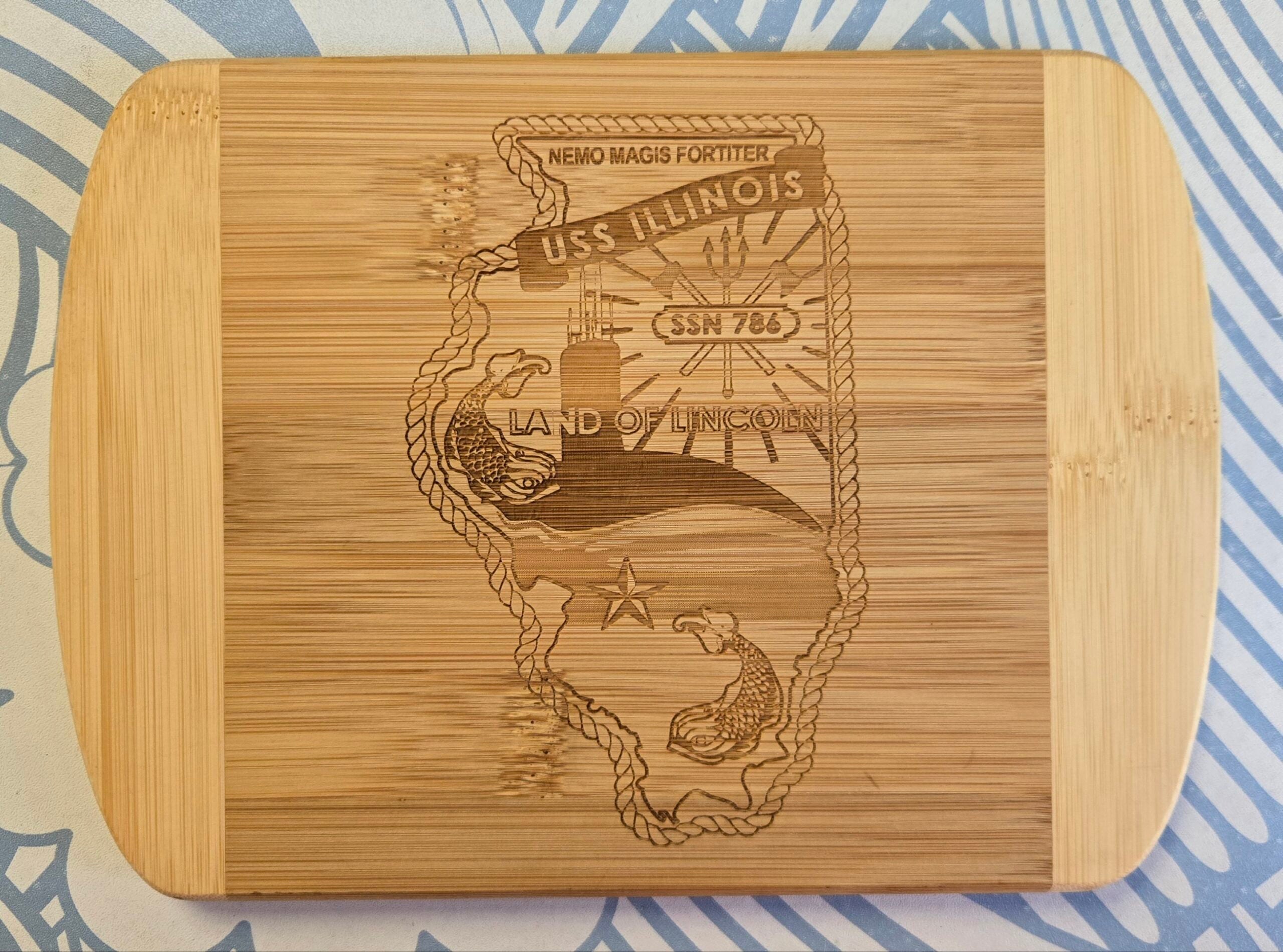 Command Cutting Board