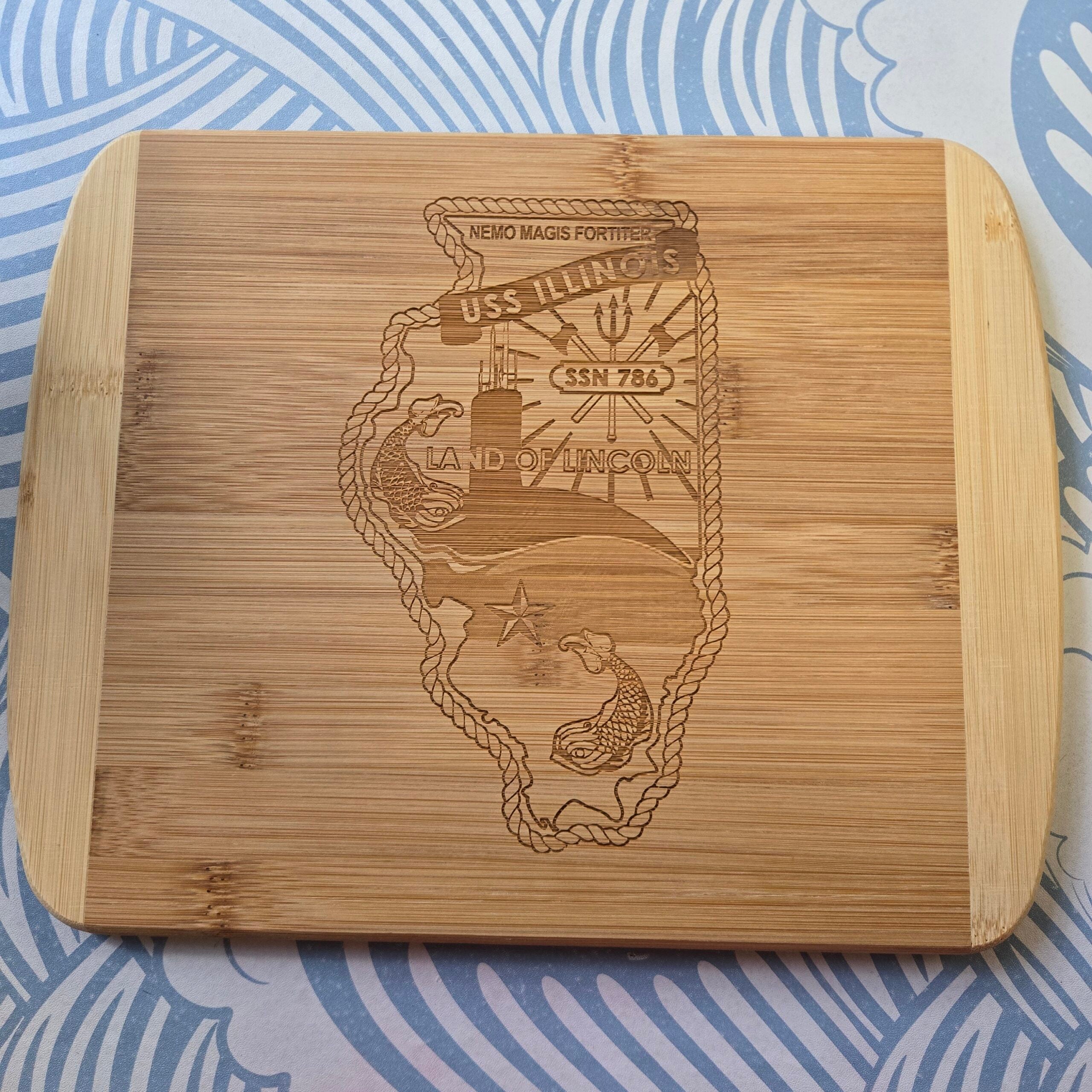 Command Cutting Board