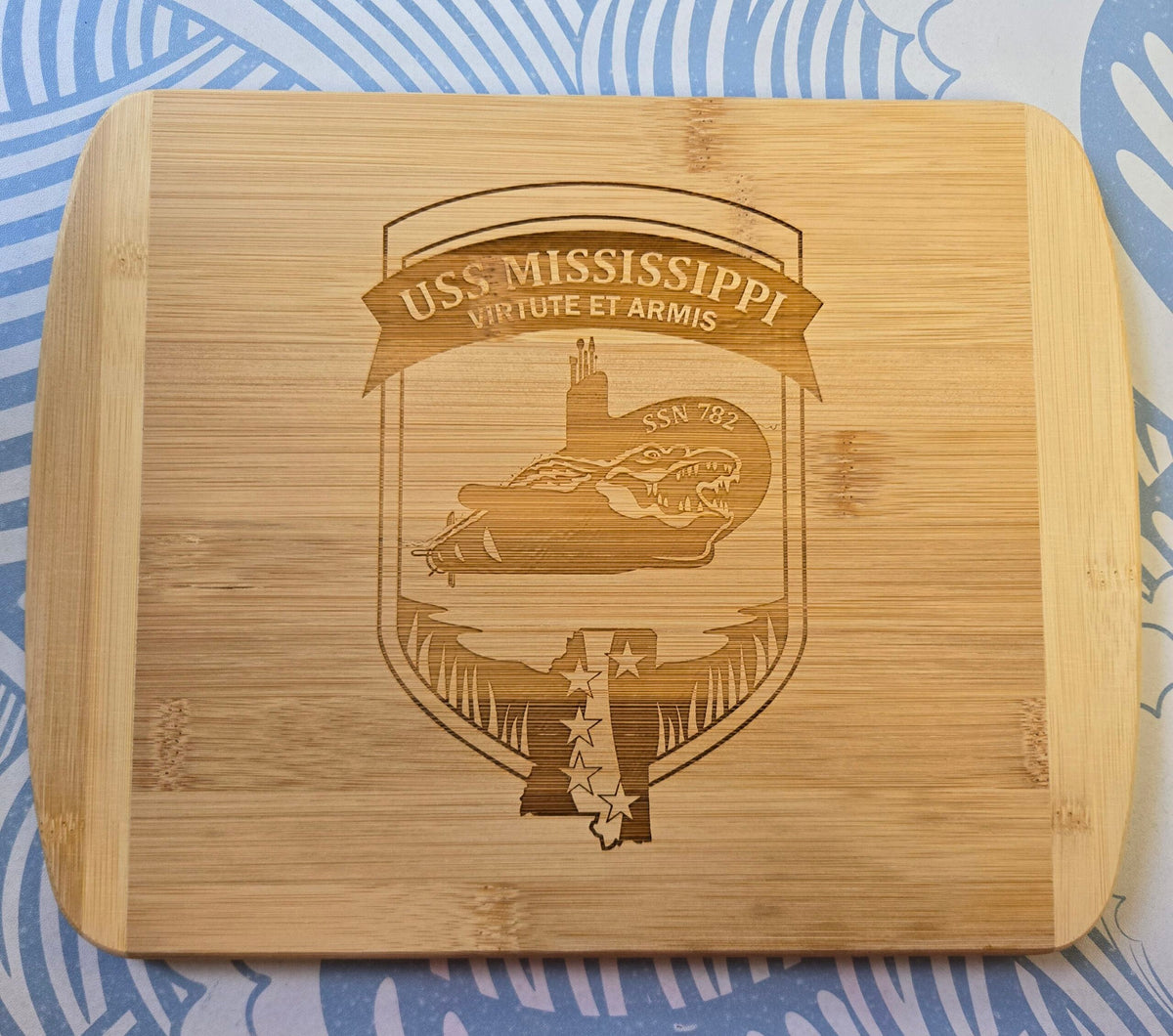 Command Cutting Board