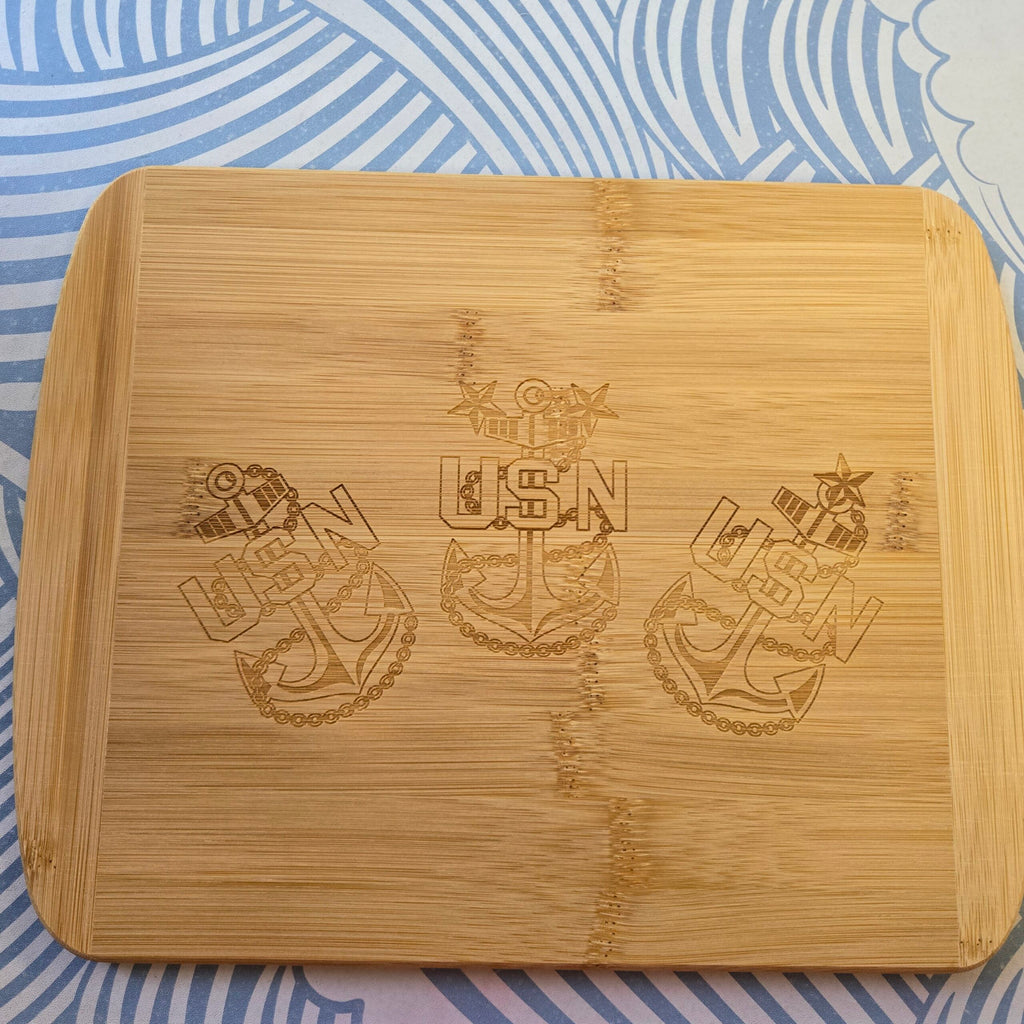 Command Cutting Board
