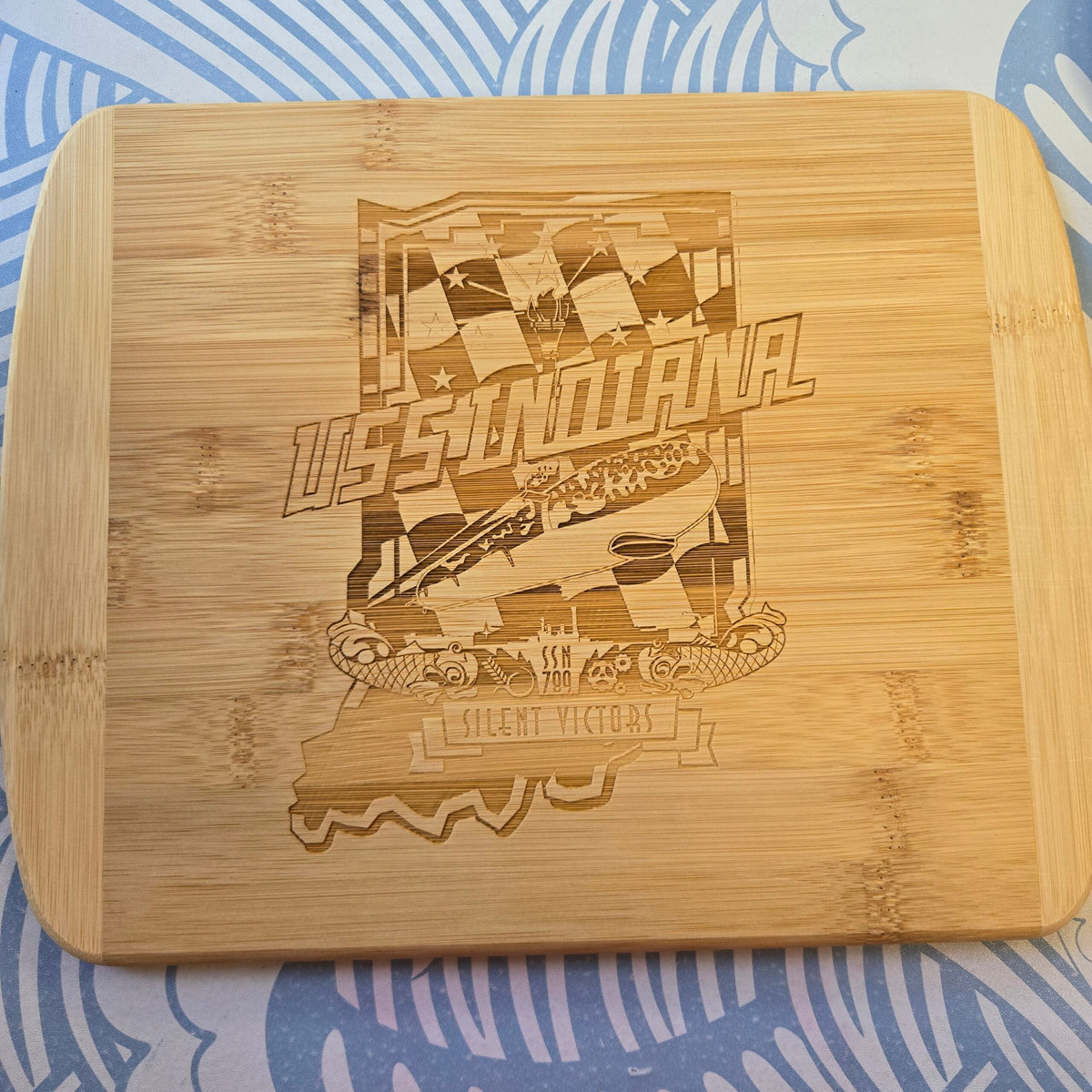 Command Cutting Board
