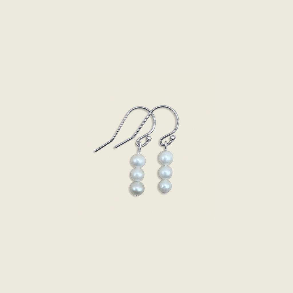 Dainty Forces, Co. 3 Pearl Drop Earring
