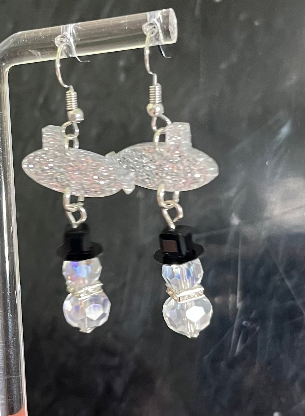 Snowman (clear scarf) and Silver Glitter Submarine Hook Earrings