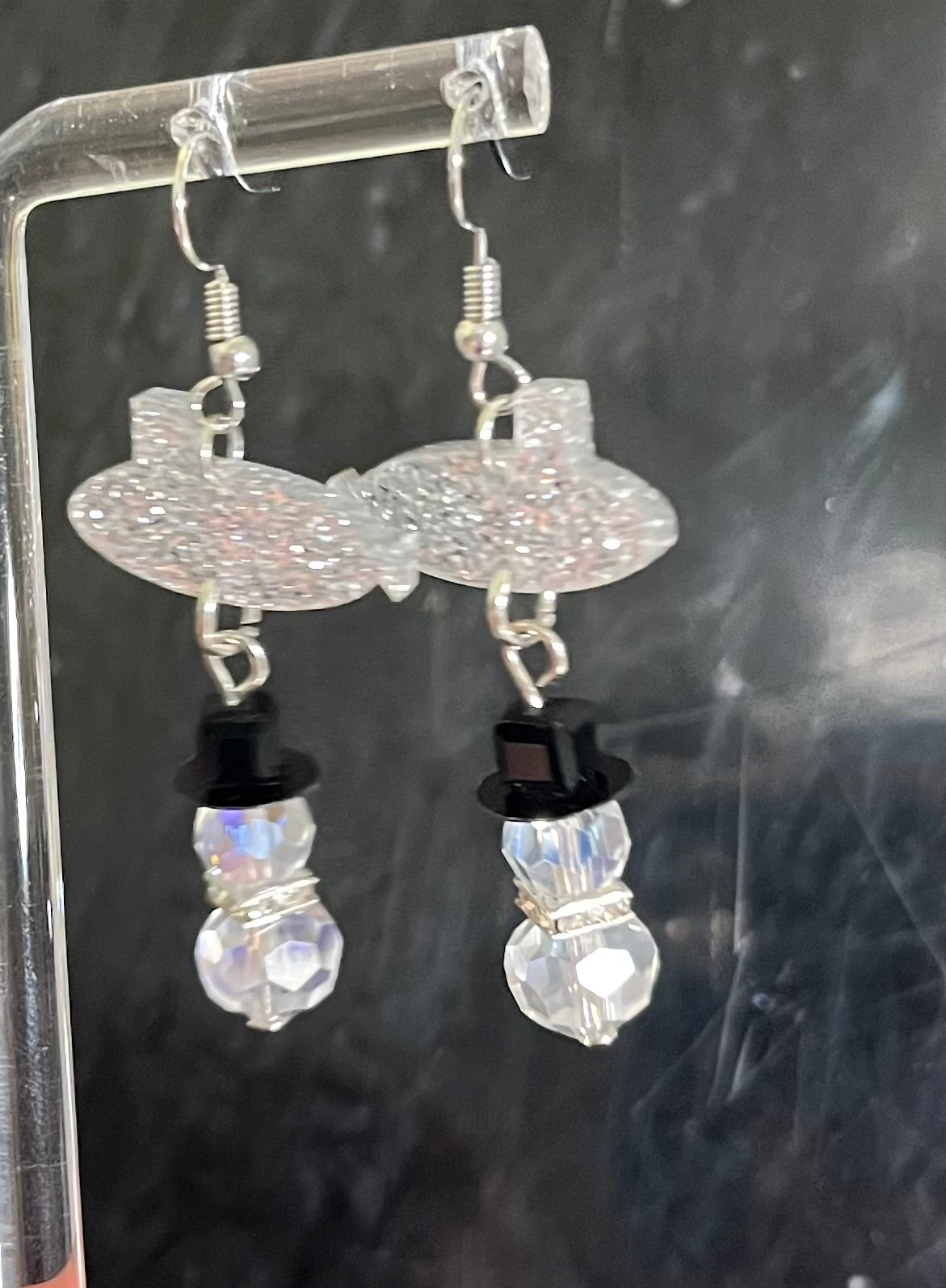 Snowman (clear scarf) and Silver Glitter Submarine Hook Earrings