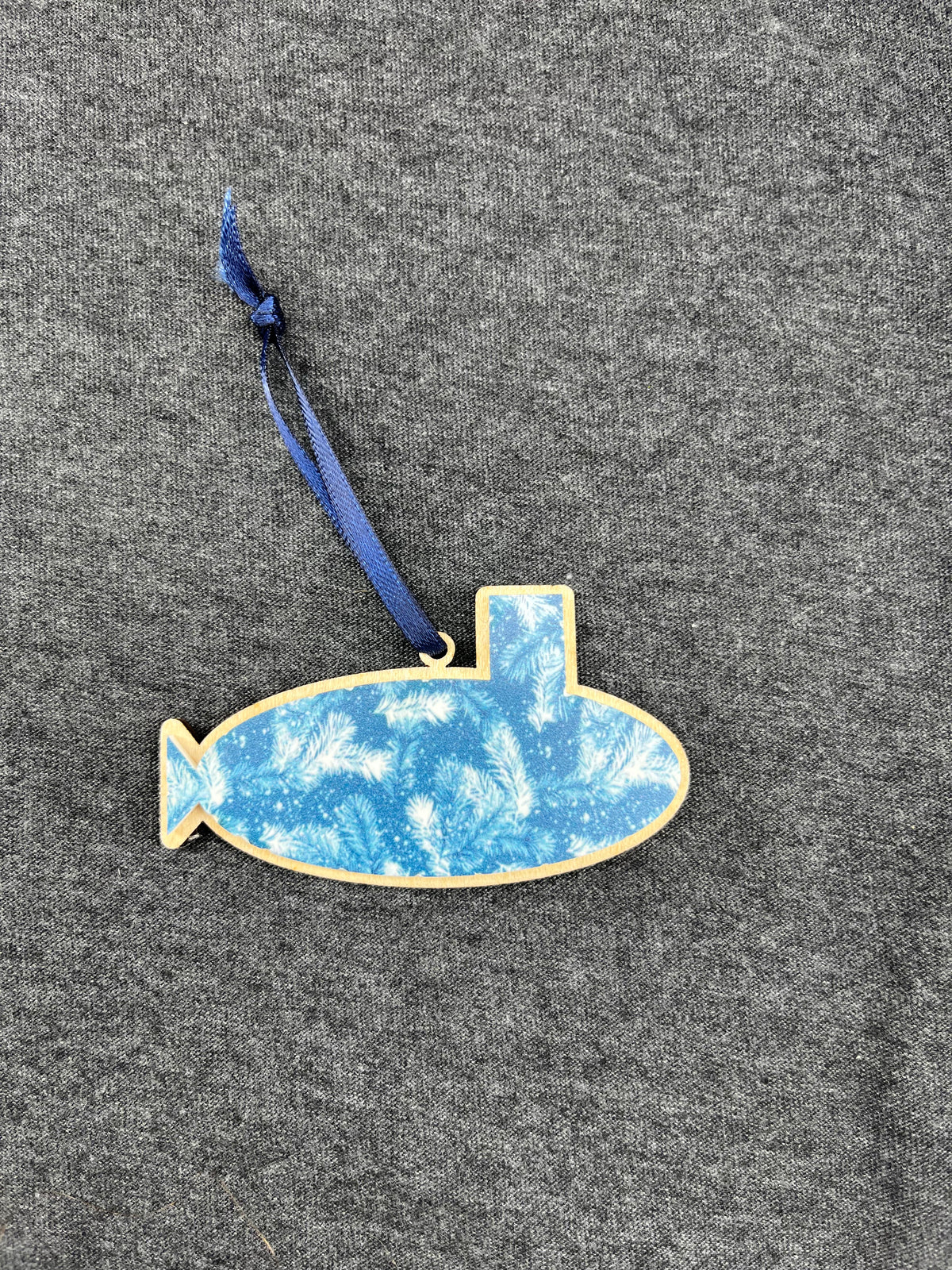 Snowy Branches Small Layered Submarine Ornament