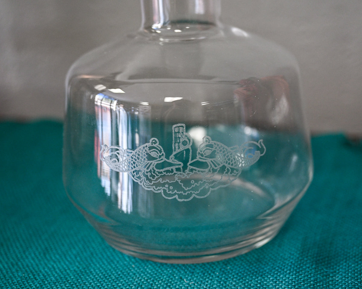 Dolphins Whiskey Decanter with Wooden Stopper