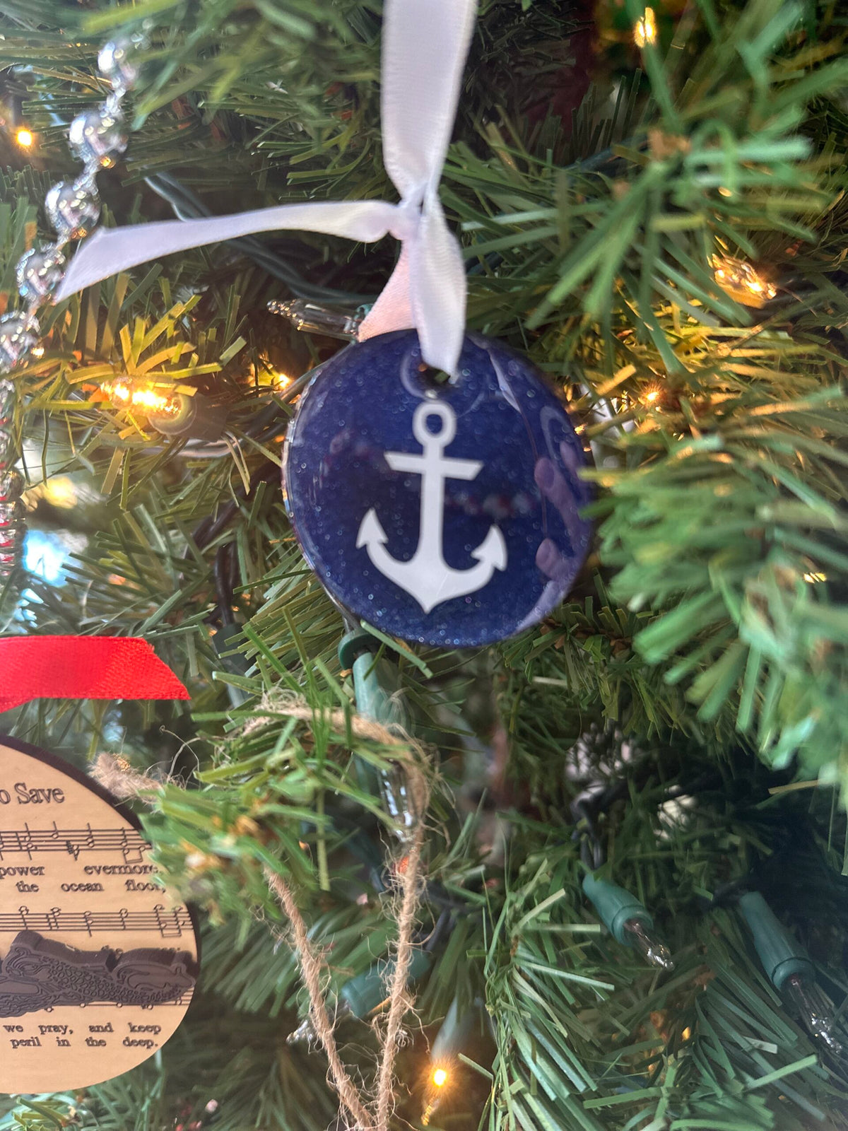 The Sisterly Shop - Resin Circle Ornament