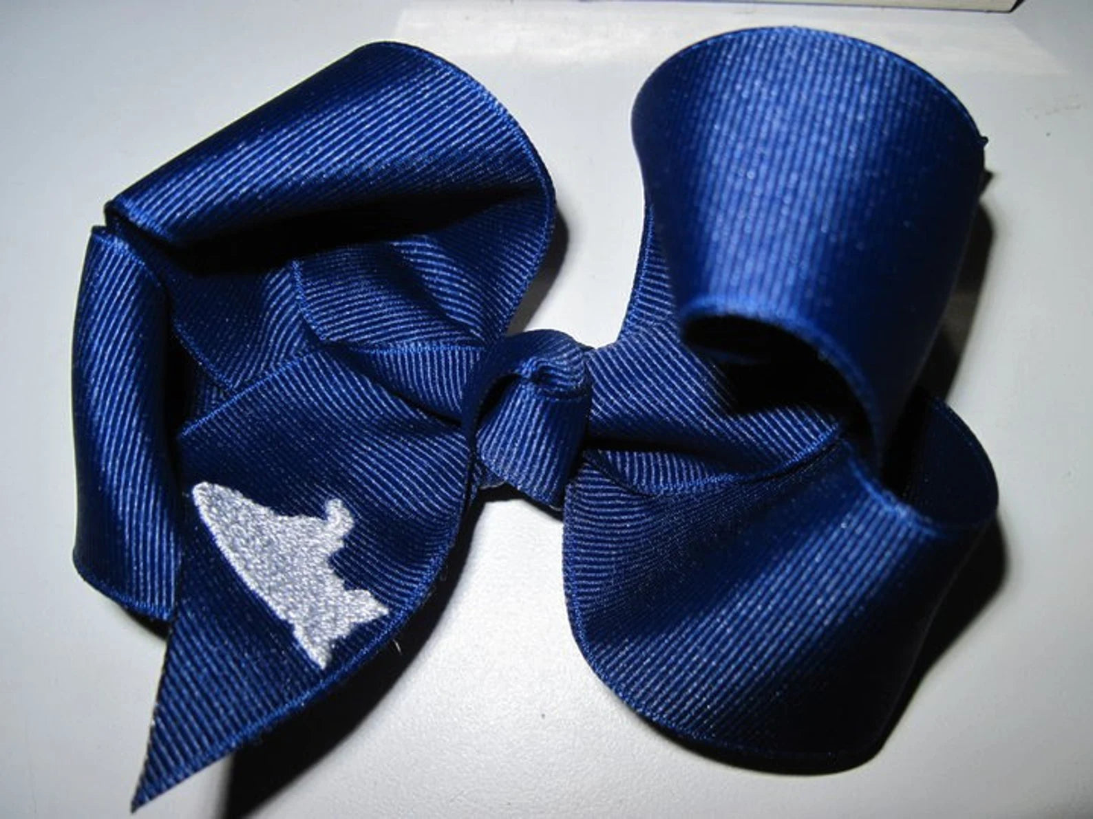 Submarine Embroidered Hairbow