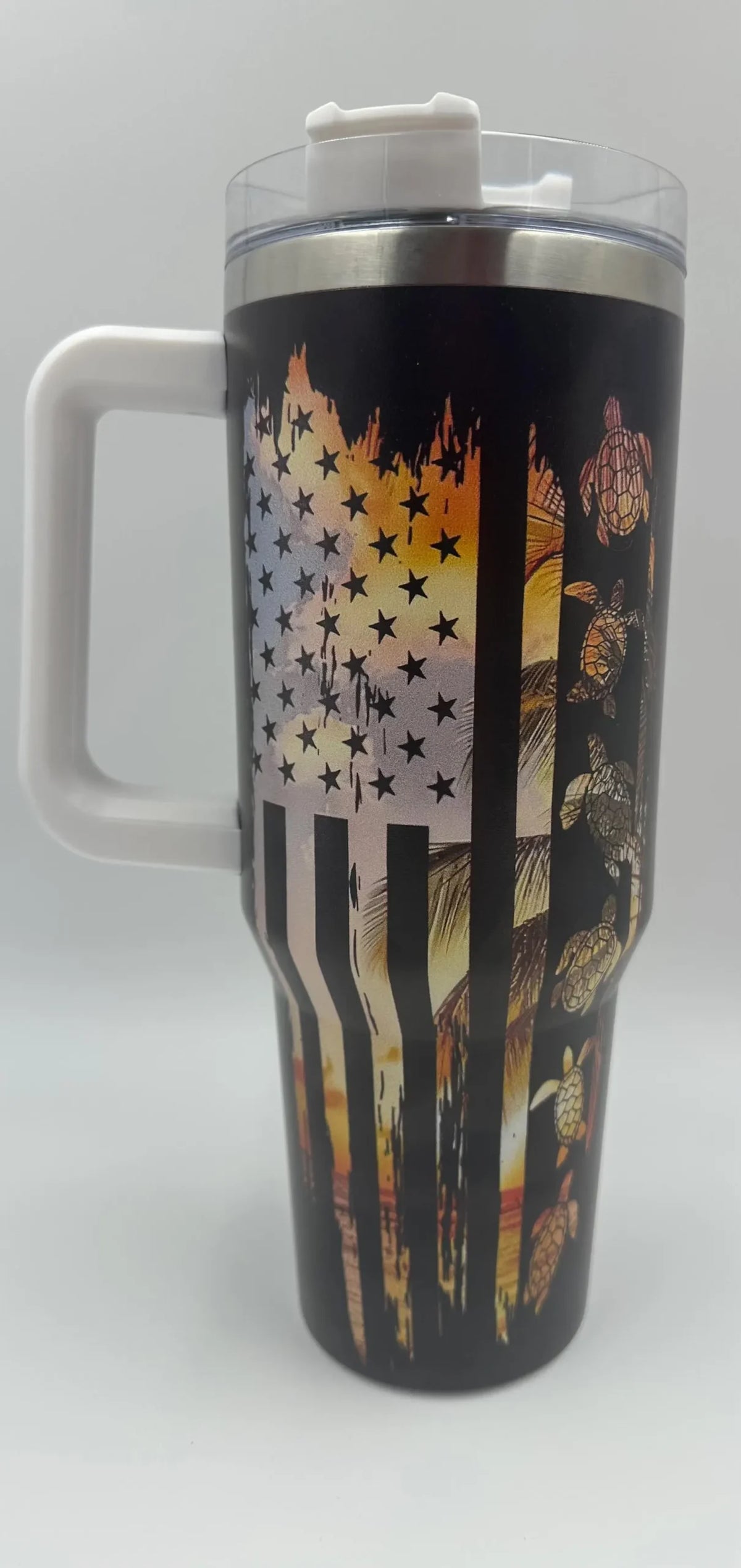 40oz Tumbler with handle and straw