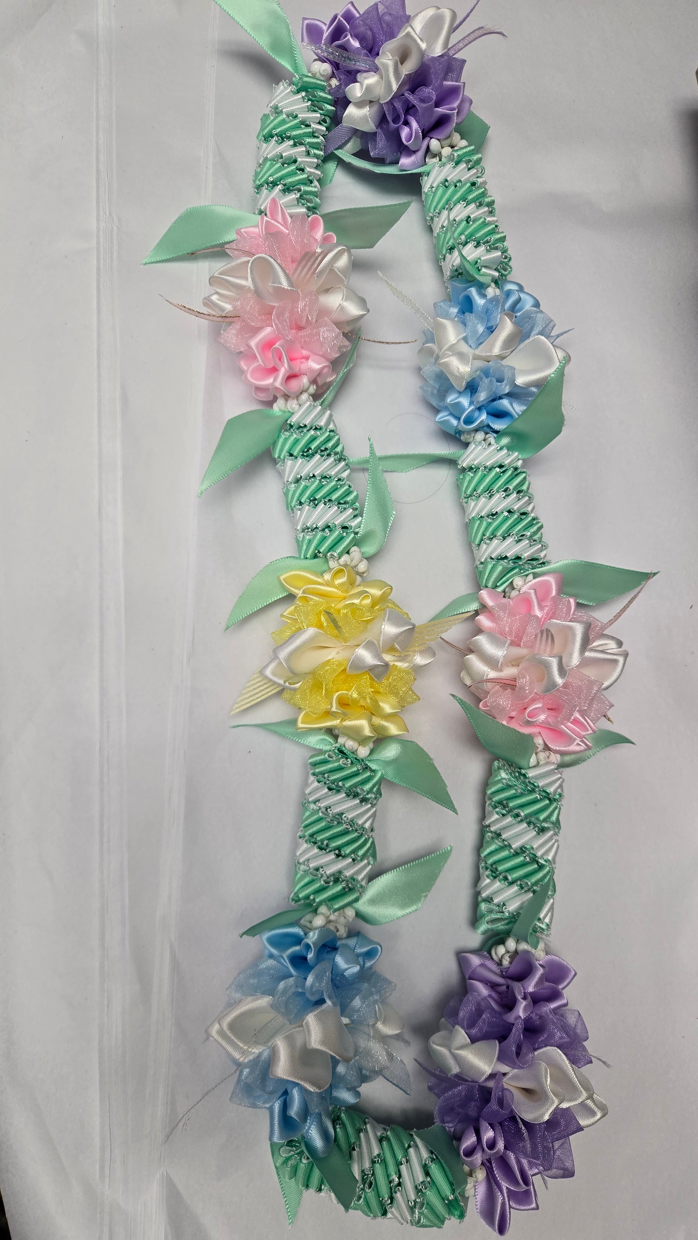 Medium Handmade Ribbon Lei