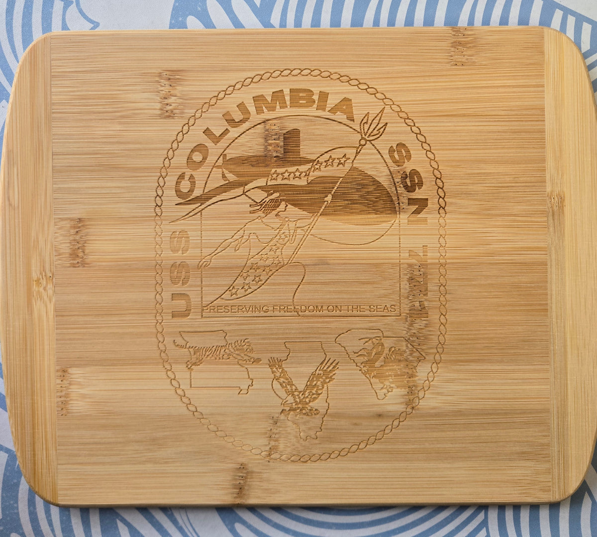 Command Cutting Board