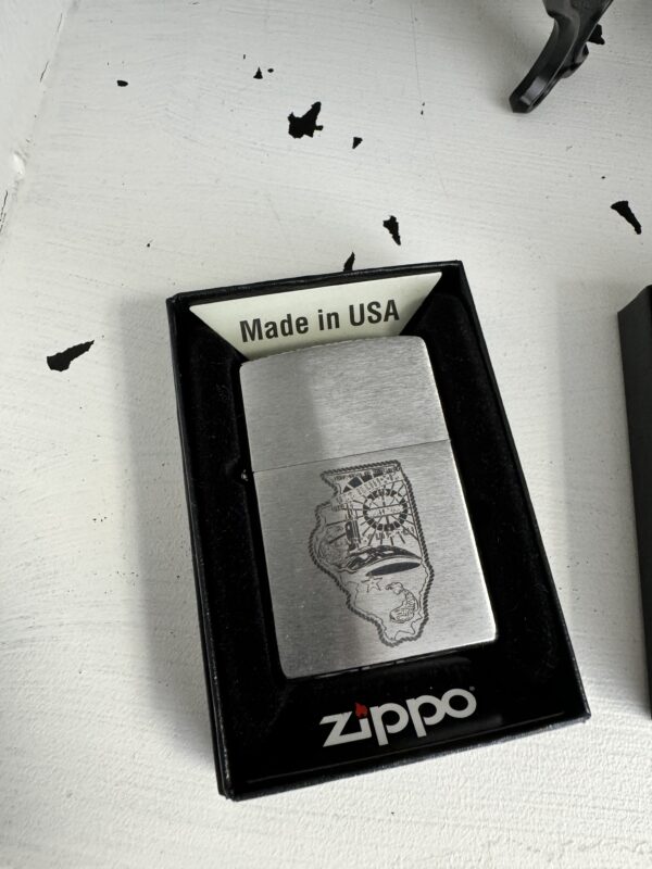 Zippo Lighter w/ Dolphins - USS Illinois